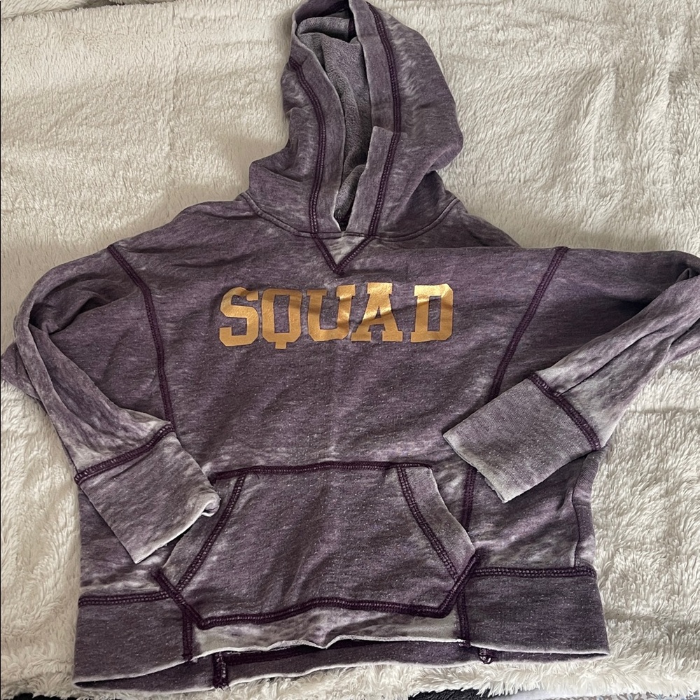 💕 Preloved - Purple Squad Hoodie - Faded Coloring Design -